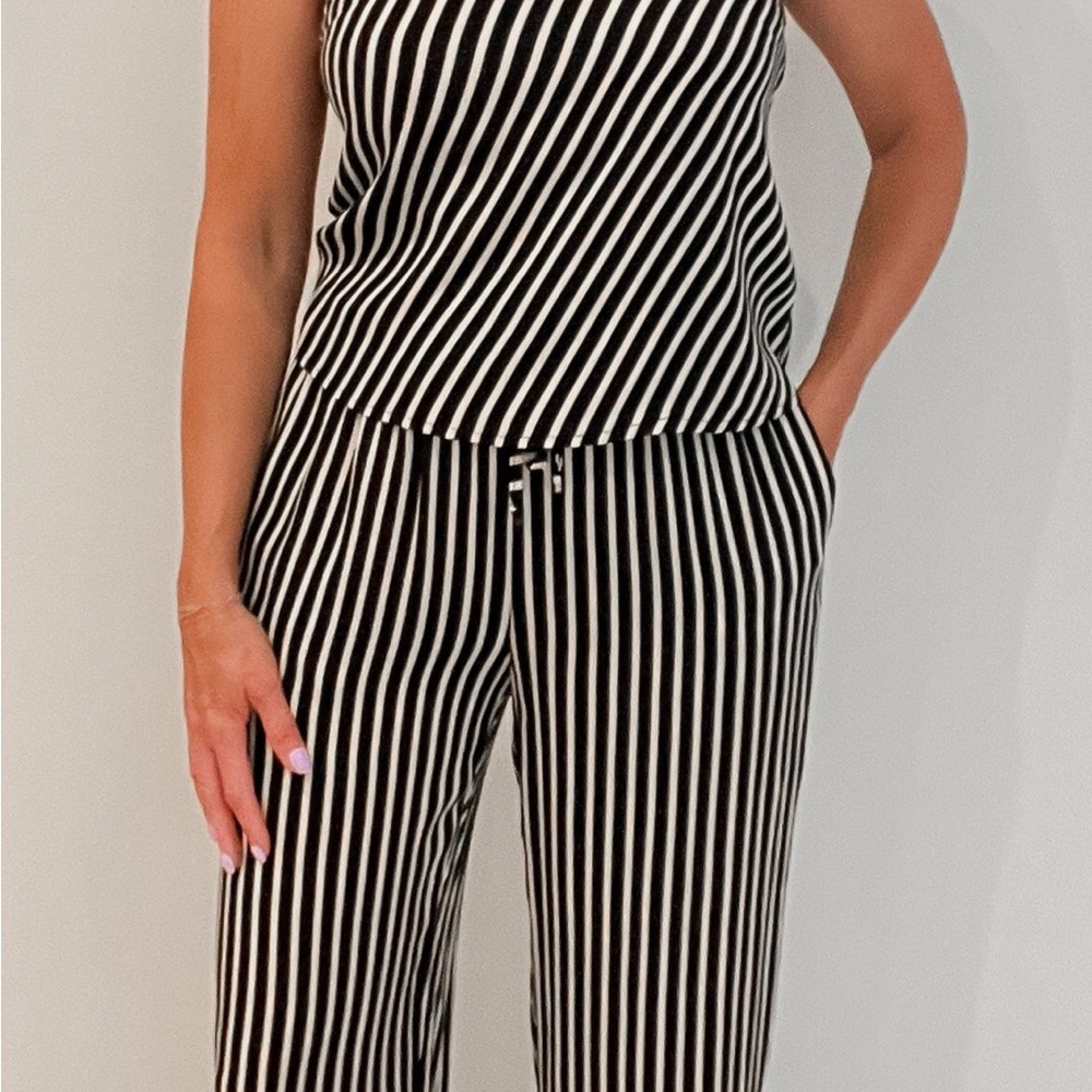 Striped Black and White Set